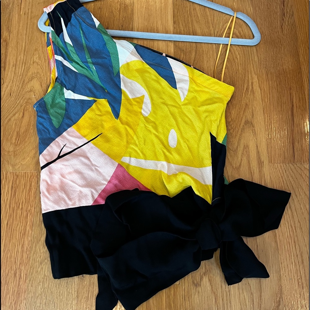 One should blouse multicolored